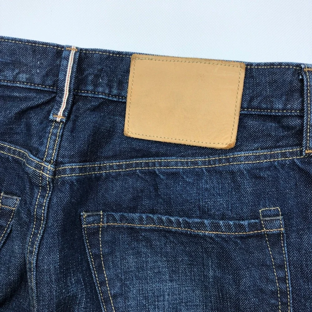 Banana Republic wash owned